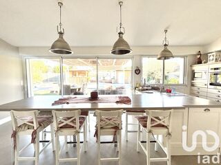  Maison � vendre 6 pi�ces 212 m�