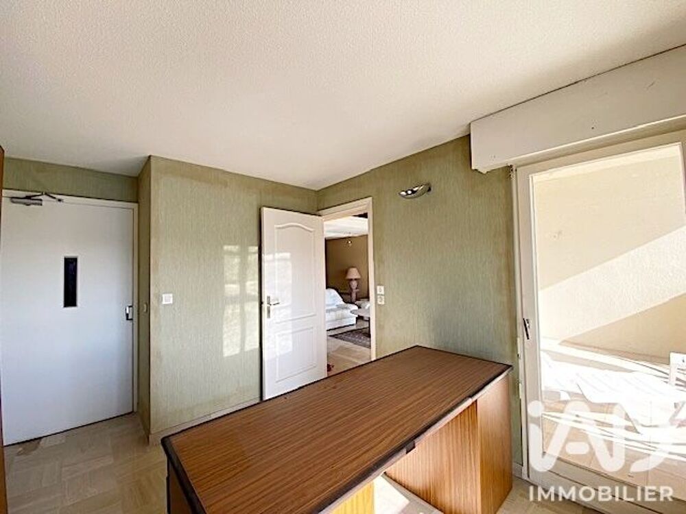 à vendre  Appartement Fréjus (83600)