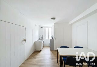  Immeuble à vendre 291 m²