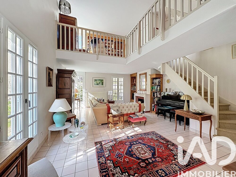 Vente Maison Vente Maison/villa 8 pièces Saint-rémy-lès-chevreuse