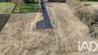  Terrain à vendre 688 m²