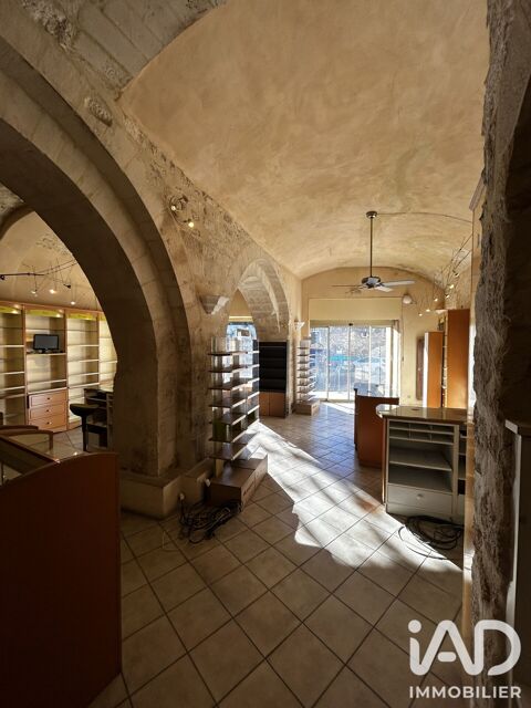   Vente Boutique/Local commercial 147 m&sup2; 