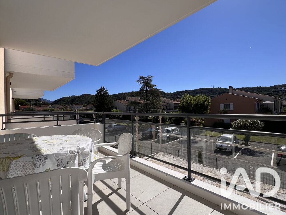 location Appartement - 2 pièce(s) - 46 m² Pégomas (06580)