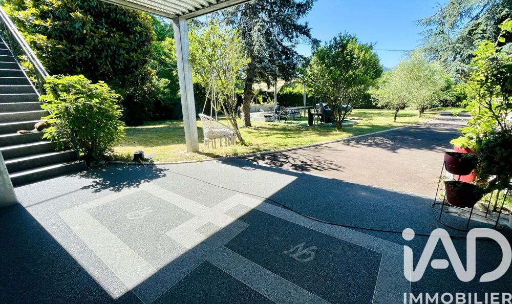 Vente Maison Vente Maison/villa 8 pièces Labroquère