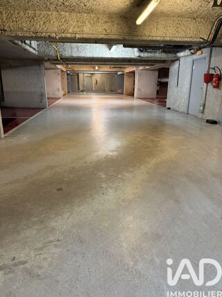 Parking / Garage à vendre 12 m²