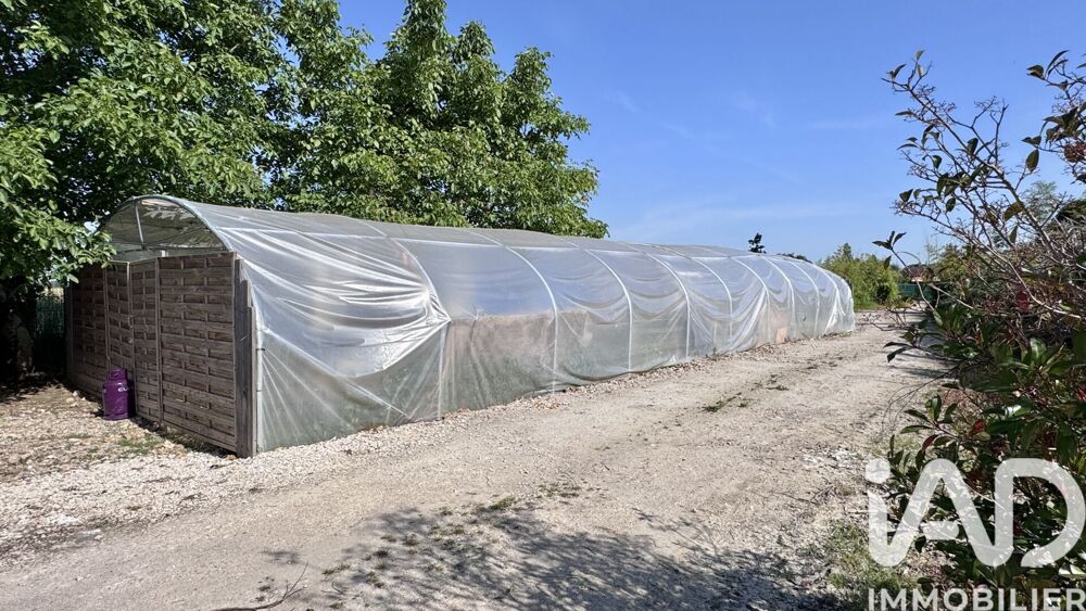 Vente Terrain Vente Surface diverse 5 568 m&sup2; Courtenay