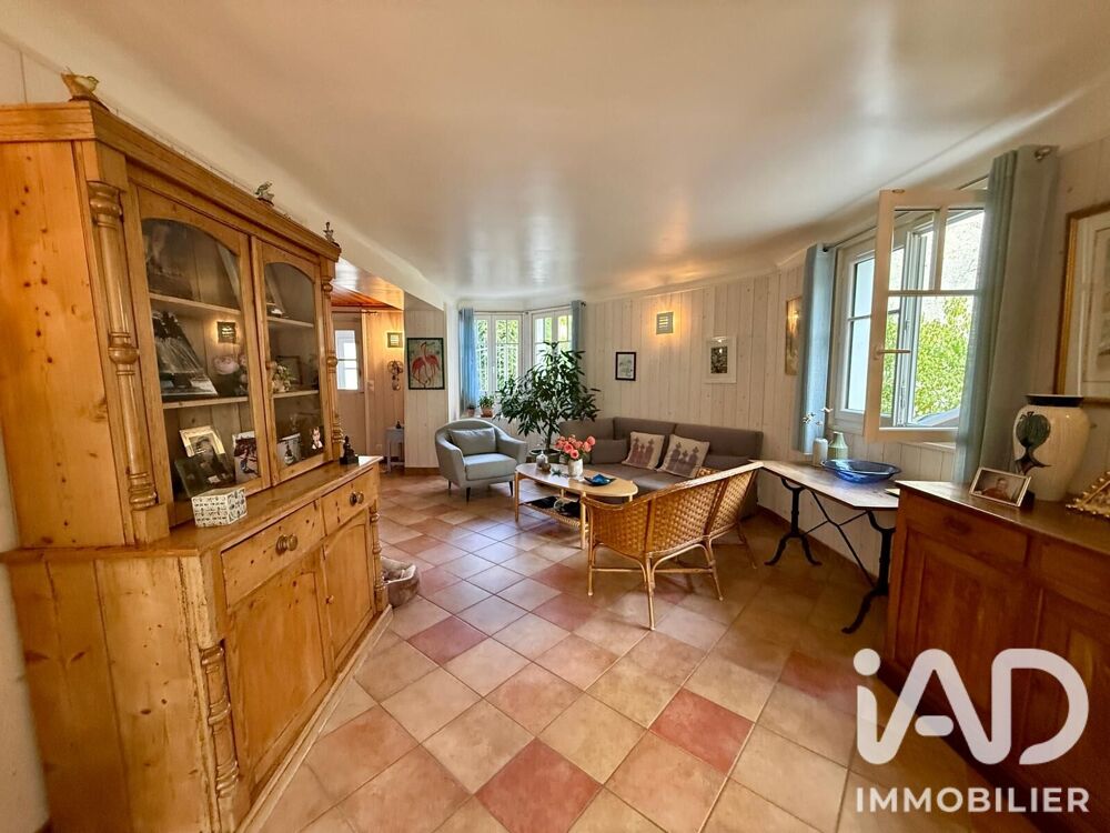 Vente Maison Vente Maison/villa 7 pièces Gouvernes