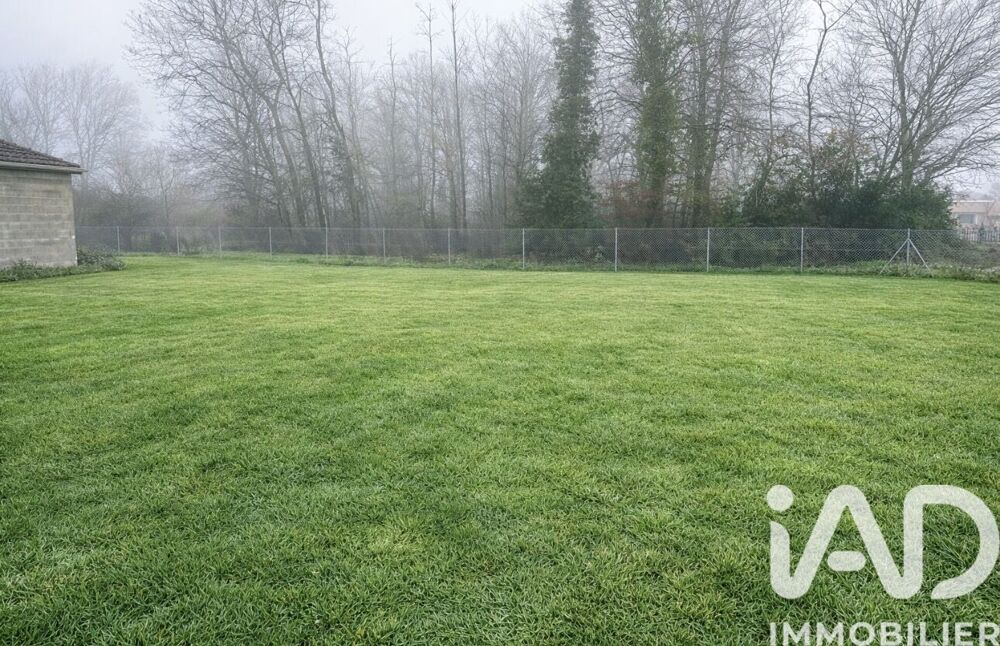 Vente Terrain Vente Terrain à bâtir 472 m&sup2; Saint-bonnet-de-mure