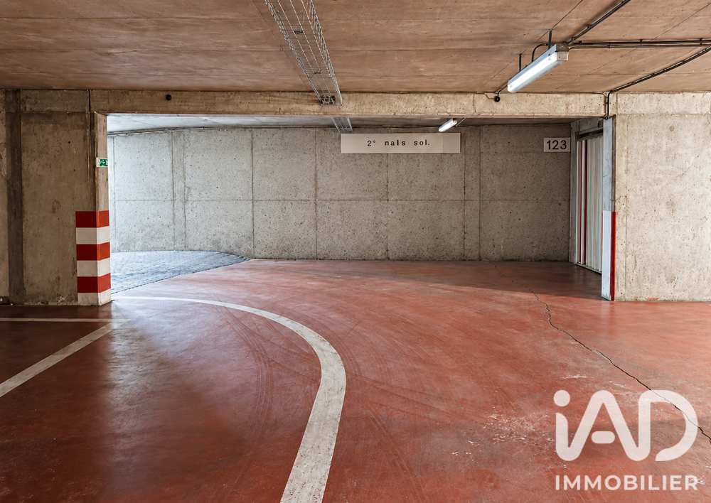 Vente Parking/Garage Vente Parking 12 m&sup2; Paris