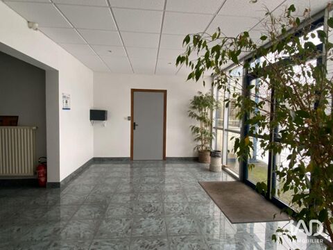   Vente Murs commerciaux 596 m&sup2; 