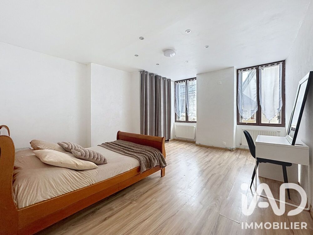 Vente Maison Vente Maison de ville 7 pièces Moirans-en-montagne