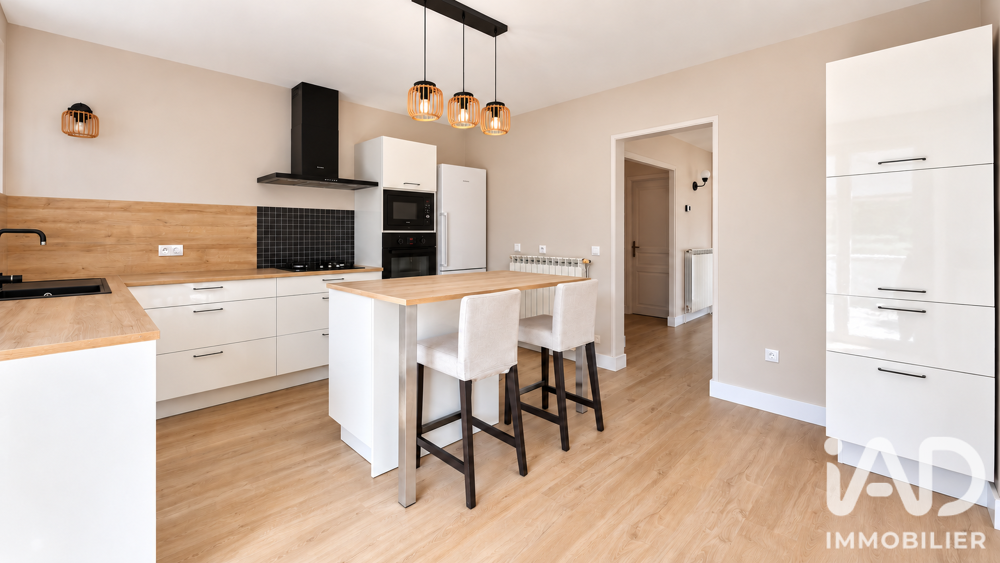 Vente Maison Vente Maison traditionnelle 5 pièces Châtel-guyon