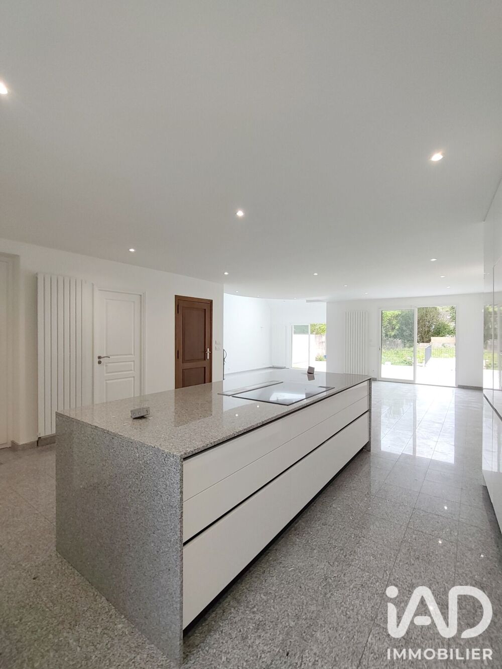 Vente Maison Vente Maison/villa 9 pièces Claye-souilly