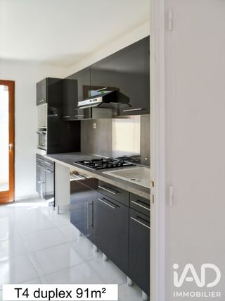  Immeuble à vendre 178 m²