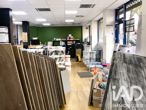   Vente Local commercial 200 m&sup2; 