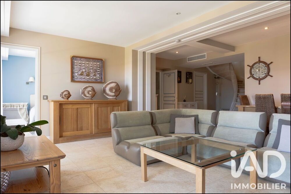 à vendre  Maison Antibes (06600)