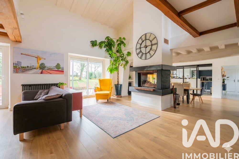 Vente Maison Vente Maison de campagne 6 pièces Couëron