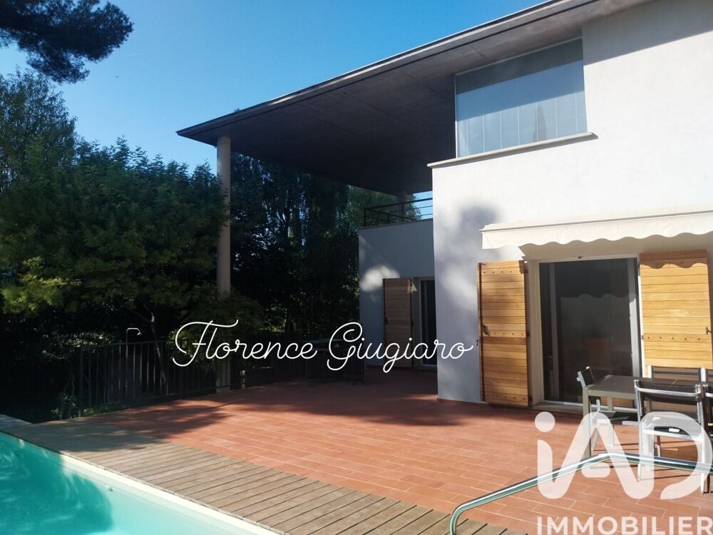 Vente Maison Vente Maison traditionnelle 7 pièces Sanary-sur-mer