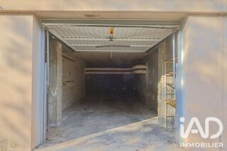  Parking / Garage à vendre 16 m²