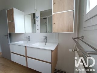  Appartement à louer 4 pièces 76 m²
