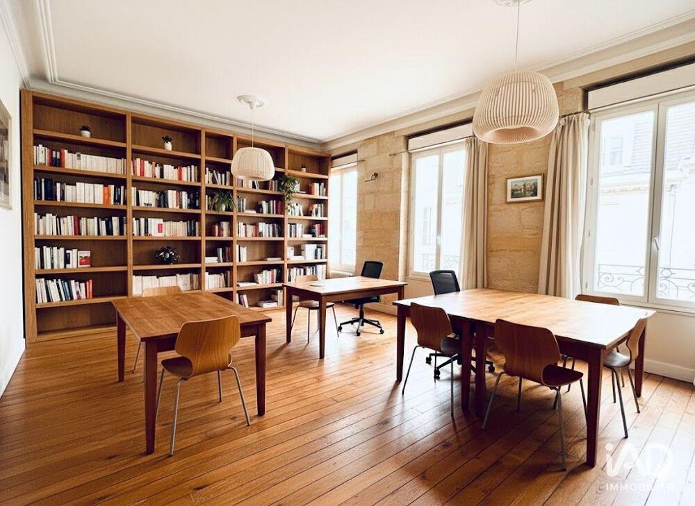   Vente Bureaux 145 m&sup2; 