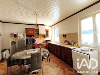  Immeuble à vendre 428 m² Fontaine-lès-vervins