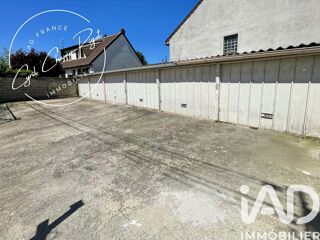  Parking / Garage à vendre 245 m²
