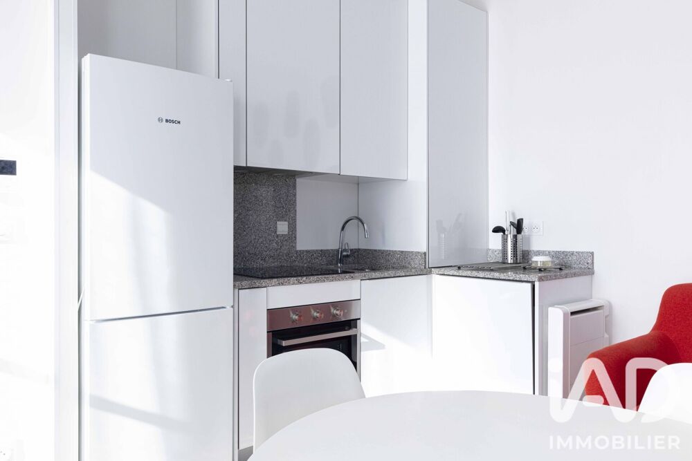 location Appartement - 3 pièce(s) - 49 m² Bordeaux (33000)