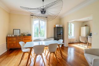  Maison � vendre 8 pi�ces 320 m�