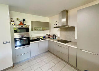  Appartement à vendre 3 pièces 66 m² Marseille