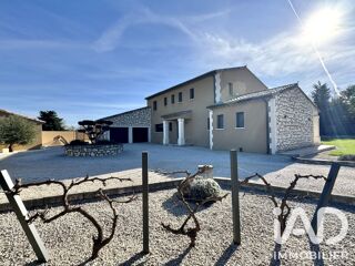  Maison à vendre 6 pièces 195 m²