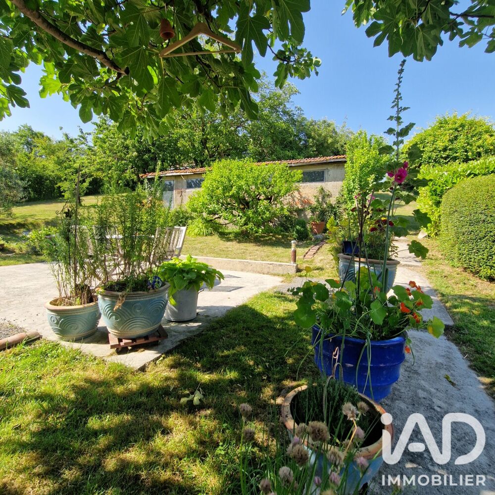 Vente Maison Vente Maison de village 7 pièces Saint-amand-sur-fion
