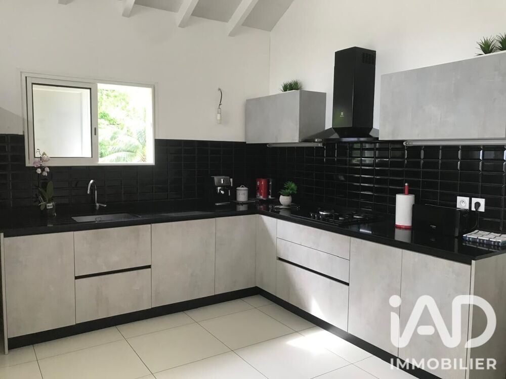 Vente Maison Vente Maison/villa 7 pièces Les abymes