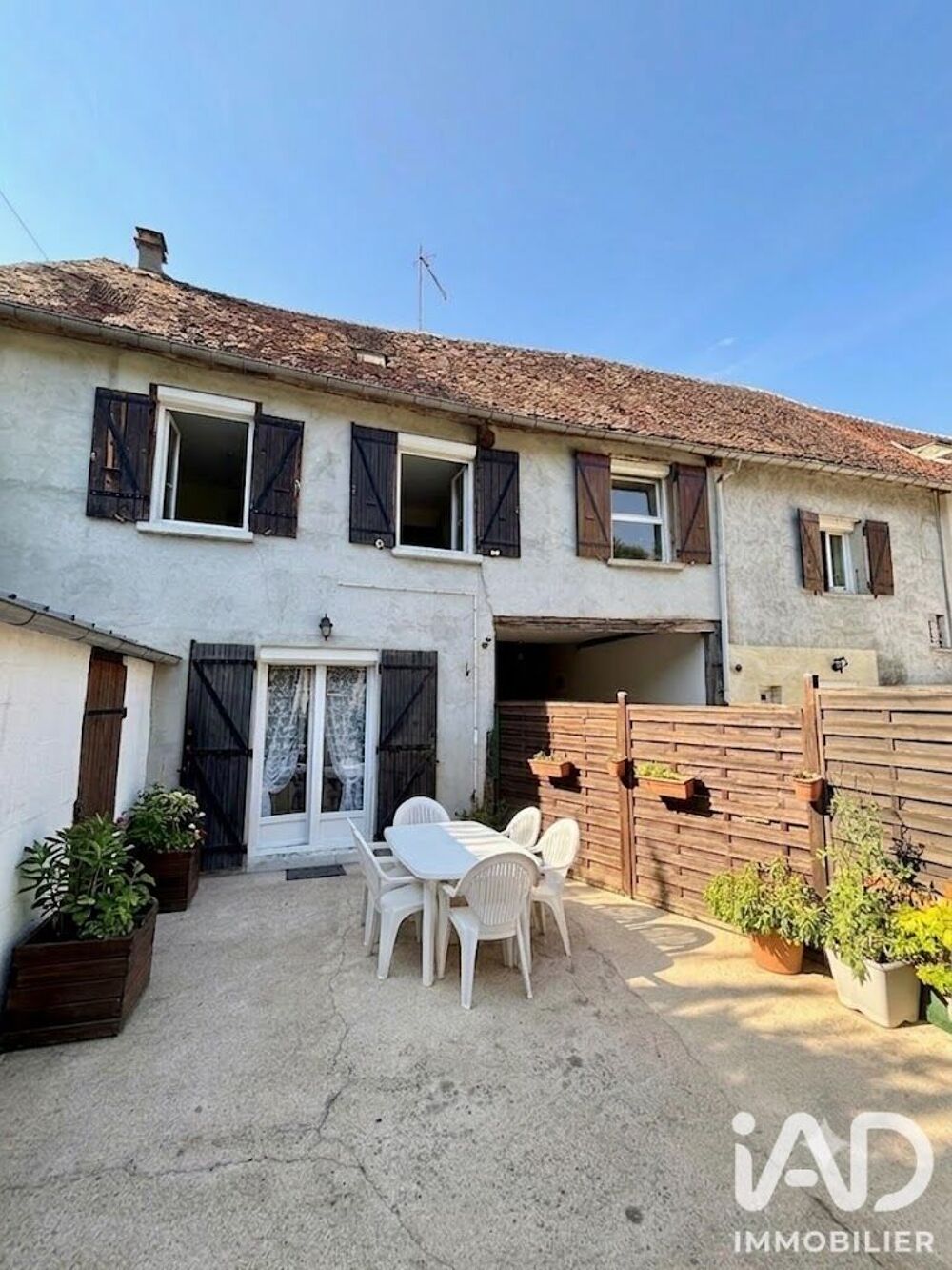 Vente Immeuble Vente Immeuble 144 m&sup2; Courtenay