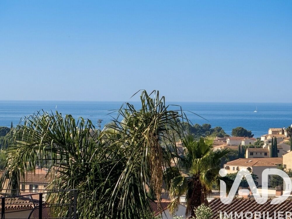 Vente Terrain Vente Terrain 716 m&sup2; Carqueiranne