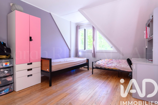  Maison à louer 6 pièces 169 m²