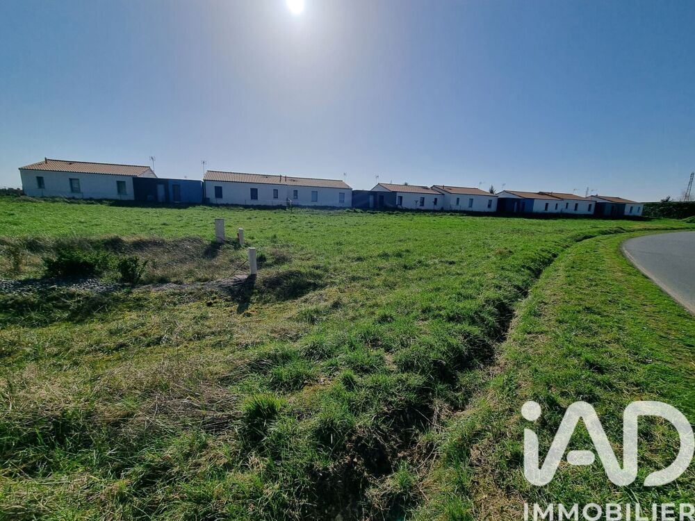 Vente Terrain Vente Terrain à bâtir 2 377 m&sup2; Ruffec