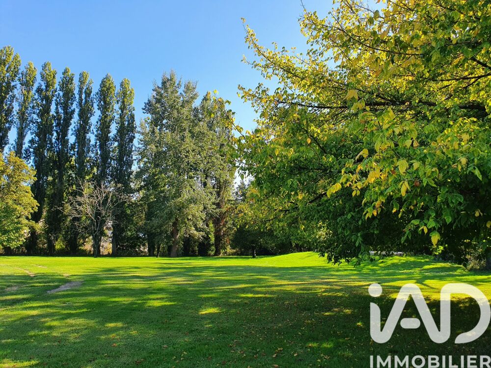 à vendre  Maison Saint-Seurin-de-Prats (24230)