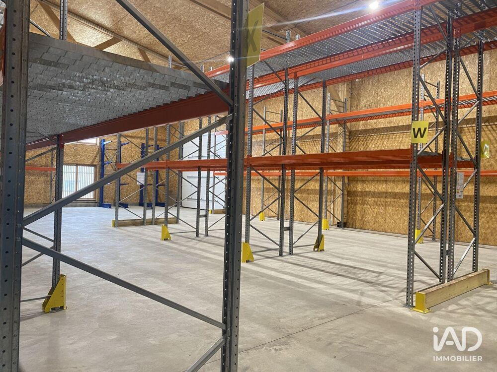   Location Local d'activités 270 m&sup2; 