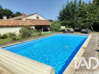  Maison à vendre 10 pièces 359 m²