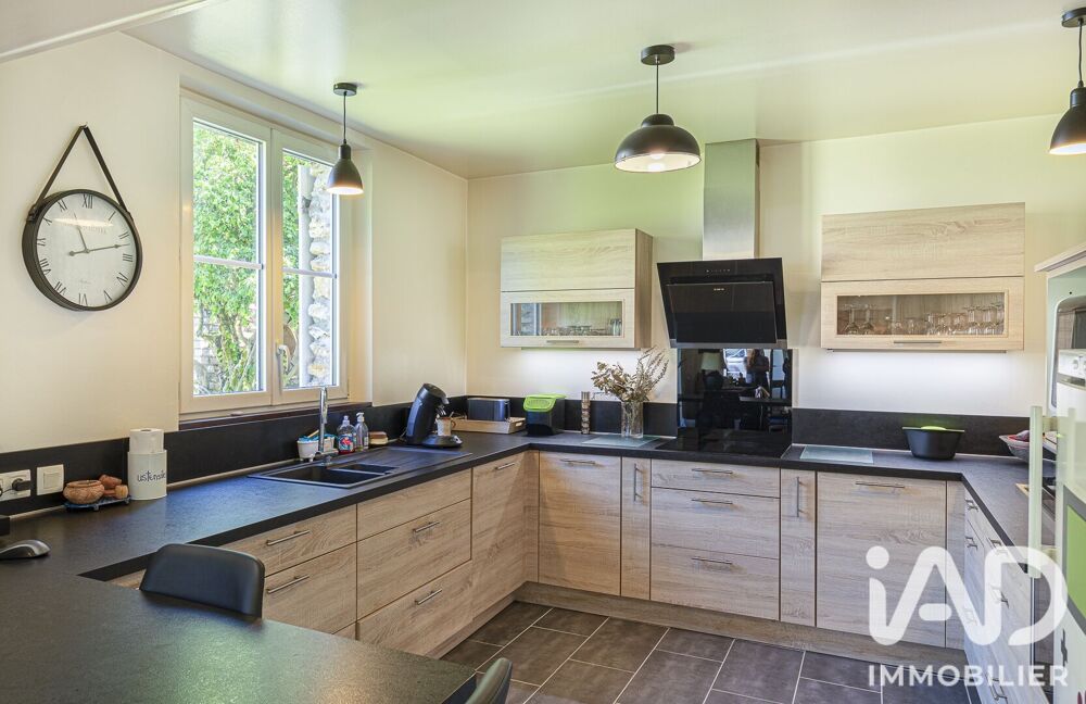 vente Maison - 5 pièce(s) - 218 m² Sermaise (91530)