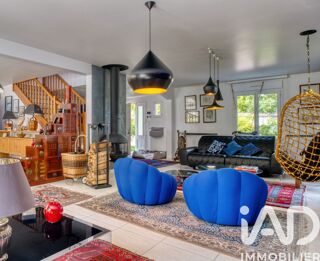  Maison à vendre 8 pièces 274 m²