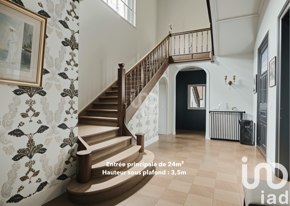 Maison 12 pièces 407 m² · à Tourcoing · 407 m² · 673 000 €