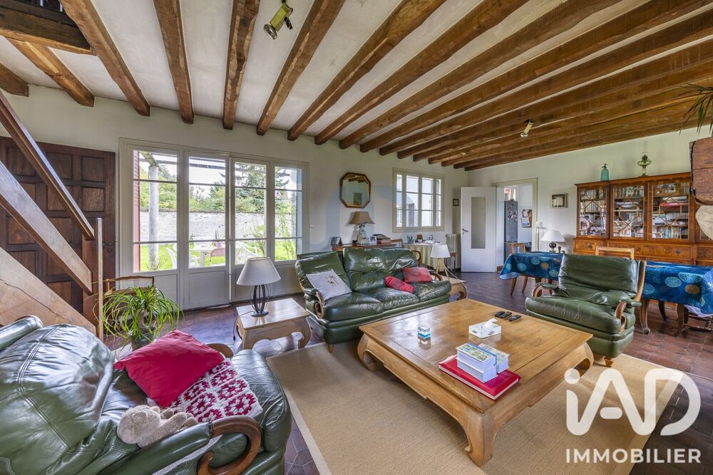 Vente Maison Vente Maison traditionnelle 8 pièces Bannost-villegagnon