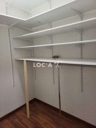  Appartement à louer 3 pièces 60 m²