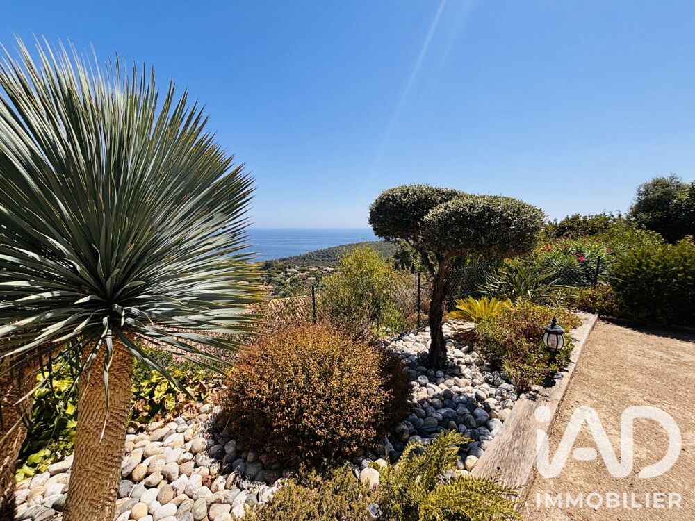 à vendre  Maison Cavalaire-sur-Mer (83240)