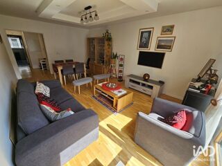  Appartement à louer 4 pièces 90 m²
