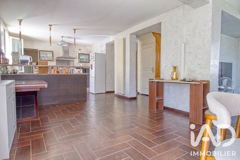 Vente Maison Vente Maison traditionnelle 6 pièces Sarcelles