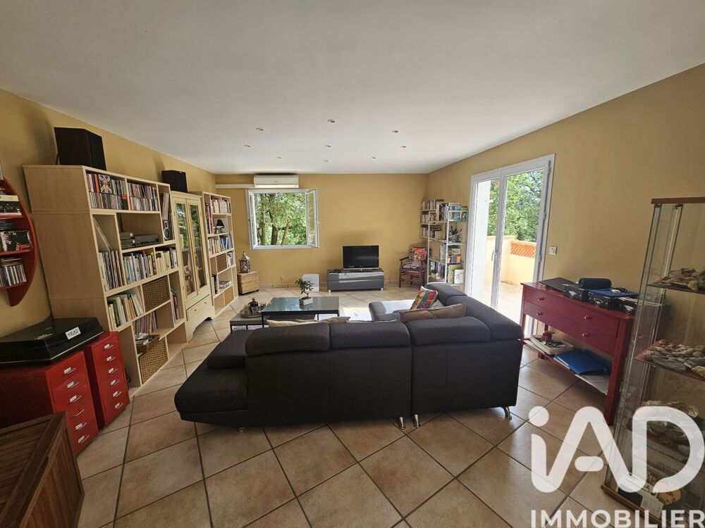 Vente Maison Vente Maison traditionnelle 5 pièces Connaux
