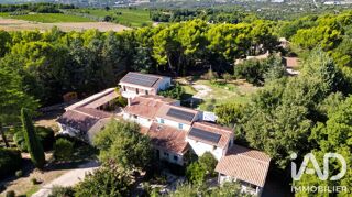  Maison à vendre 15 + pièces 447 m²